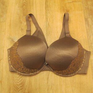 Two Cacique Bras Size 40DDD